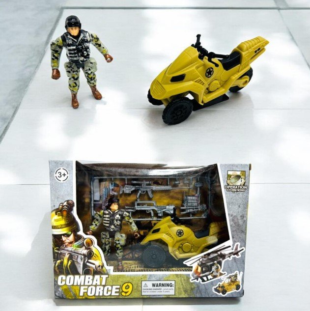 SET MILITAR CON MOTO EN CAJA T-3686