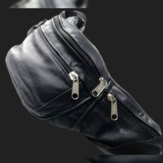 RIÑONERA DE CUERO COLOR NEGRO / 04 CIERRES               03062024