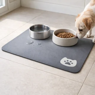 Alfombra absorbente de diatomita para mascotas