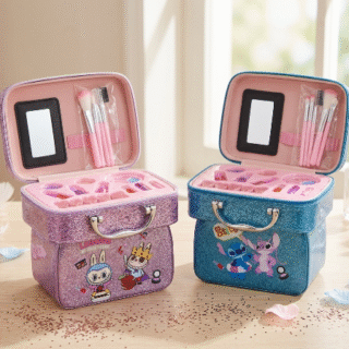Maletin de maquillajes infantil con pinceles de Stitch y Labubu
